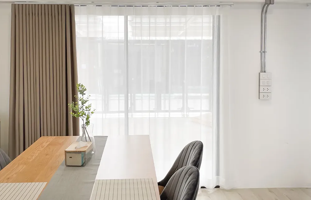 Wave curtain