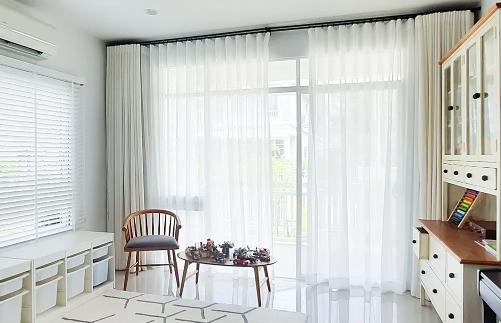 Waive curtain (decor rod)
